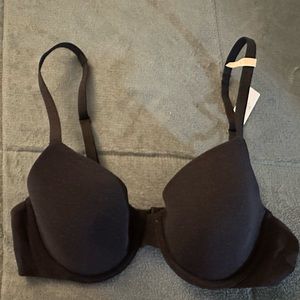 NWT - Love by GAP, breathable favorite coverage women’s bra / size 36B / black